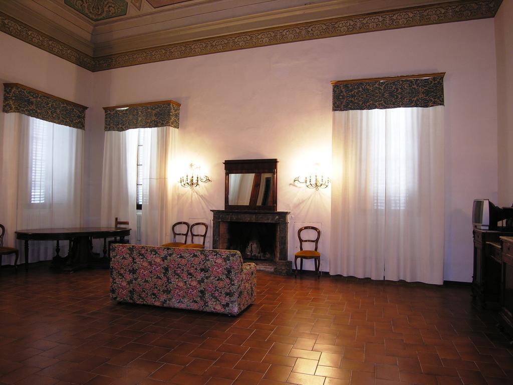 Villa Senni Скарперия Экстерьер фото