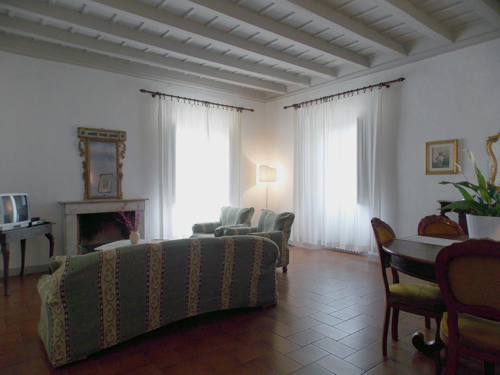 Villa Senni Скарперия Экстерьер фото